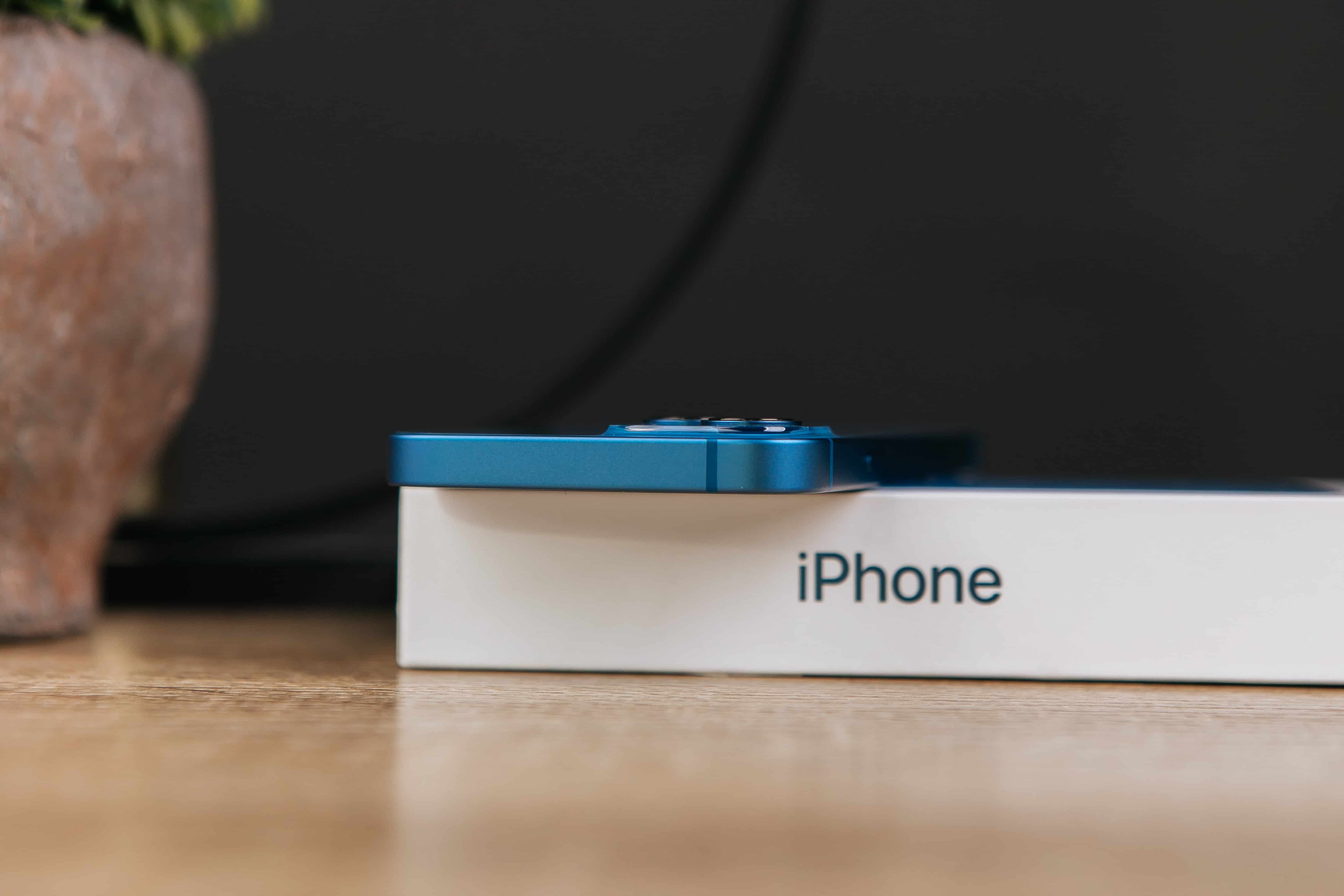 Apple iPhone 13 mini 128GB Blue (MLK43) б/у